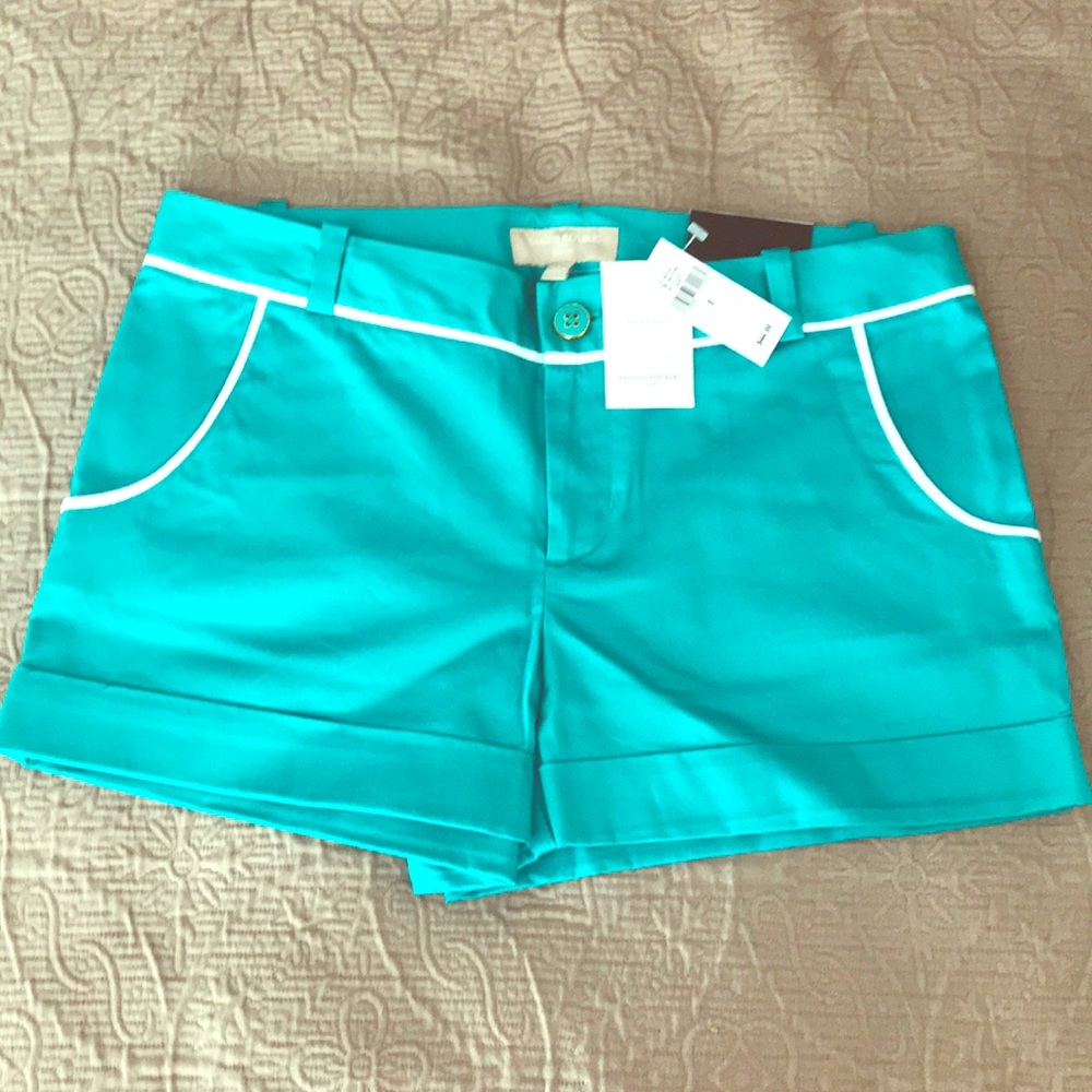 Bananas Republic Ryan Fit Shorts